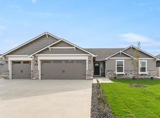197 W Moray St, Middleton, ID 83644