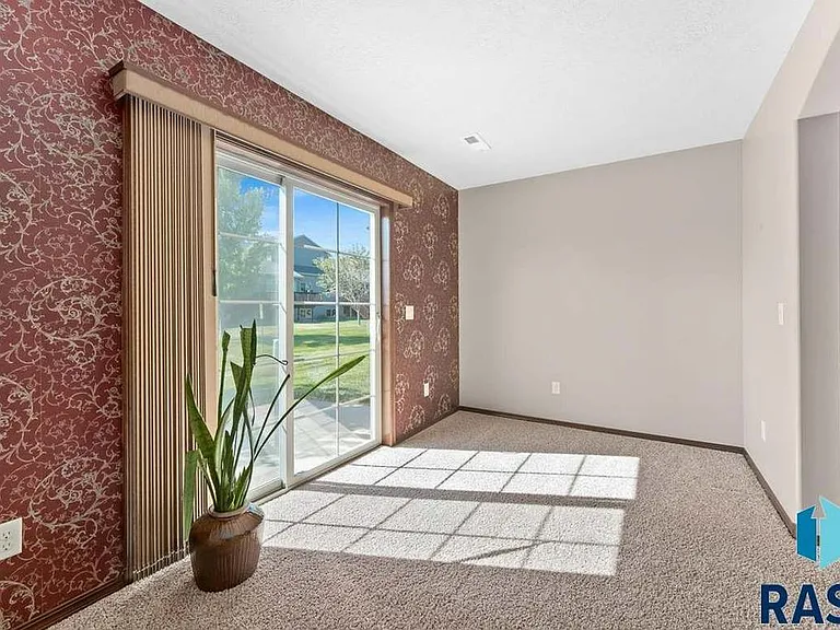 3005 E Buckingham St #3005 — Photo 14