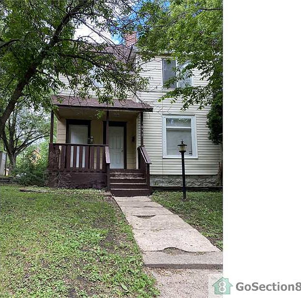 1st image of 1091 Bush Ave APT 2
