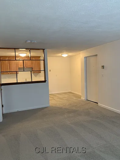 5 Viking Ct #47 — Photo 3