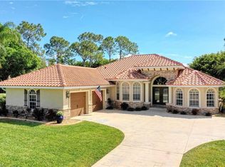 1924 Piccadilly Cir, Cape Coral, FL 33991
