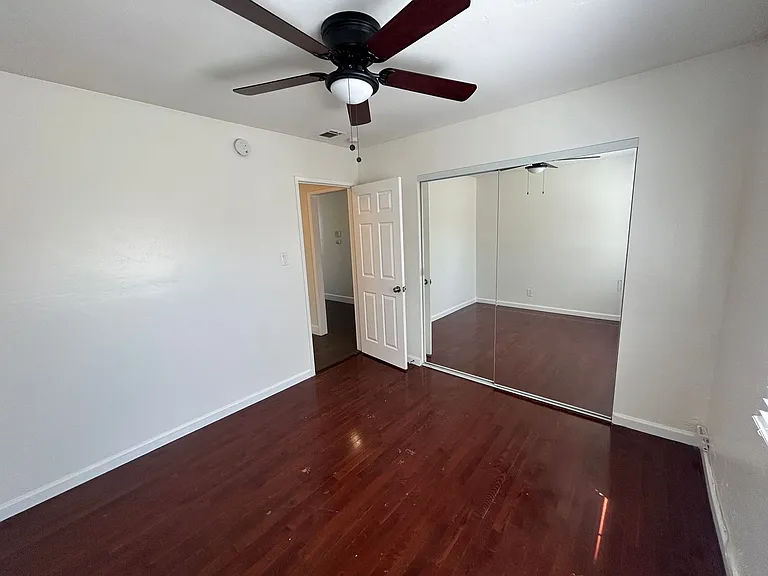 4007 Cypress Ln — Photo 17