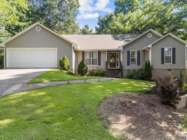 3560 Great Oak Ln, Birmingham, AL 35223