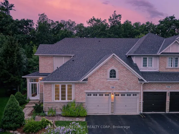 2196 Emily Cir, Oakville, ON L6M 0E5