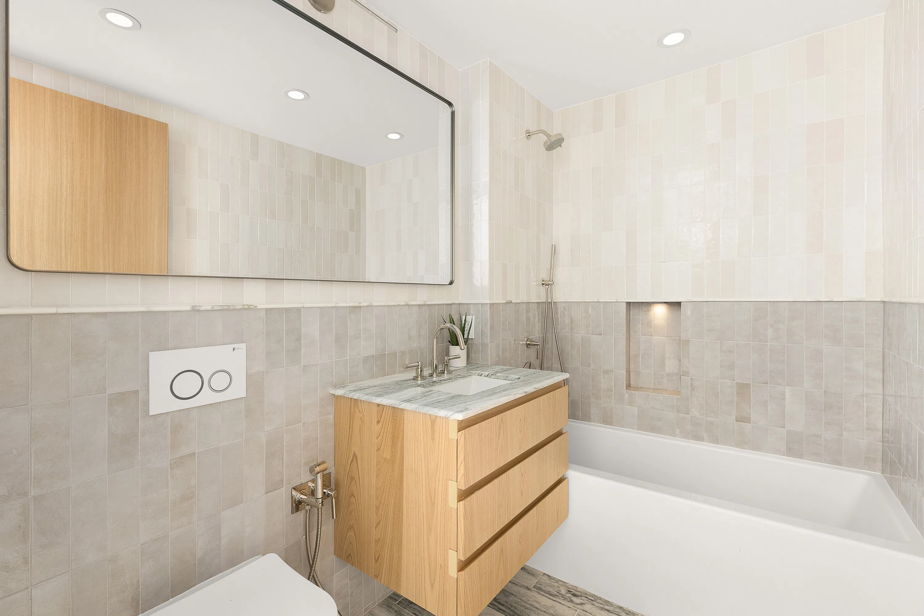 269 Eckford Street #1B in Greenpoint, Brooklyn | StreetEasy