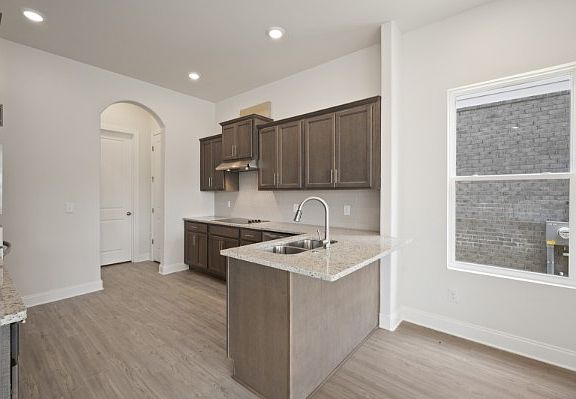 4th image of 315 Delta Way