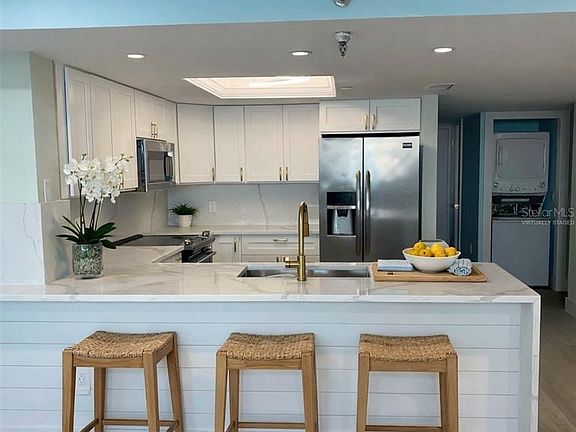 5th image of 6035 Sea Ranch Dr Unit 902