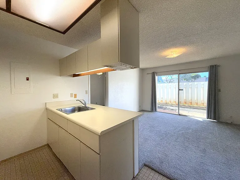 94-1097 Paawalu St #U4 — Photo 7
