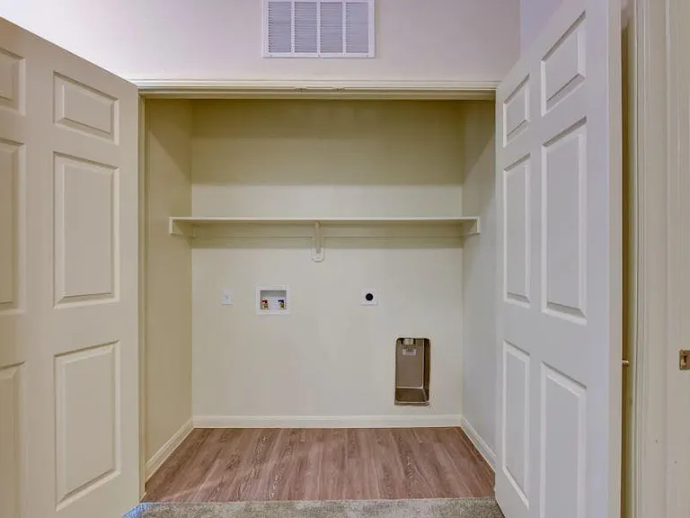 Full size washer/dryer connections in each apartment.