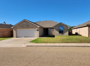 8904 Sherman Ave, Lubbock, TX 79423