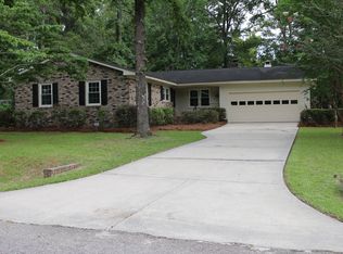 106 Arbor Rd, Summerville, SC 29485