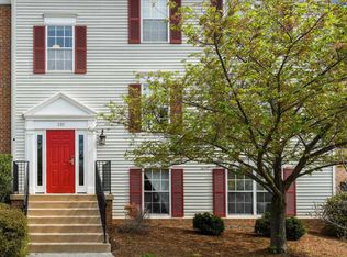 110 Prosperity Ave SE APT E, Leesburg, VA 20175