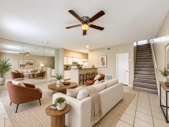7352 Regency Square Ct #7352, Houston, TX 77036