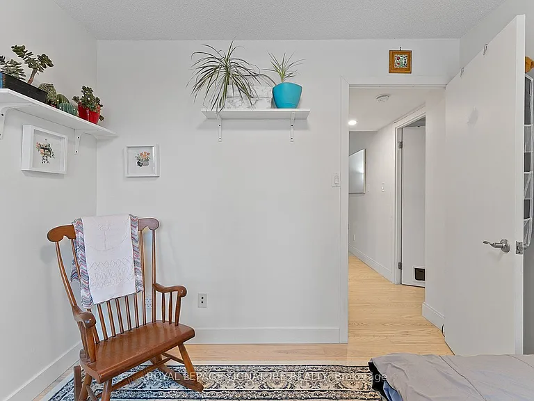 323 Richmond St E #412 — Photo 23