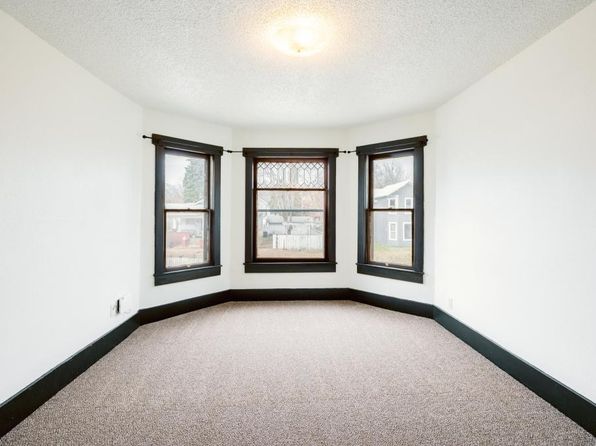 218 1/2 W 7th St