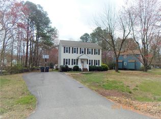 1427 Austin Rd, Chester, VA 23836