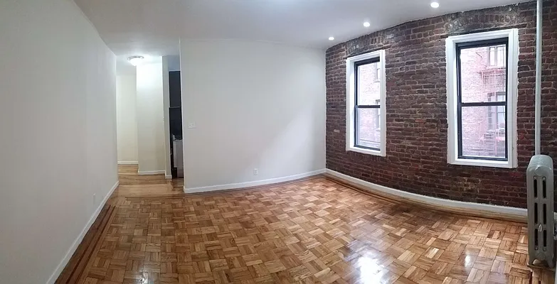 Rented by Smart NY Realty LLC | media 5