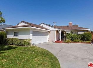 11747 Collins St, Valley Village, CA 91607