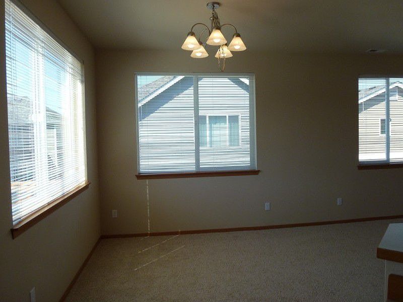 1st image of 2428 Chateau Dr