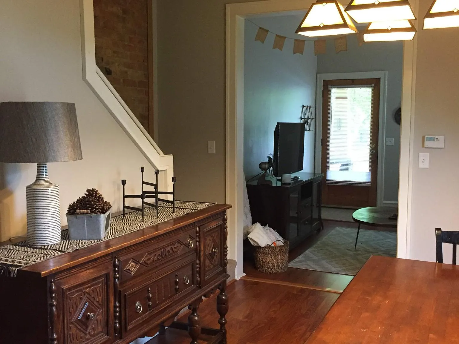 403 E Taylor Street — Photo 3