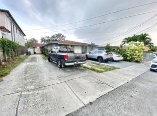 3032 SW 17th St, Miami, FL 33145