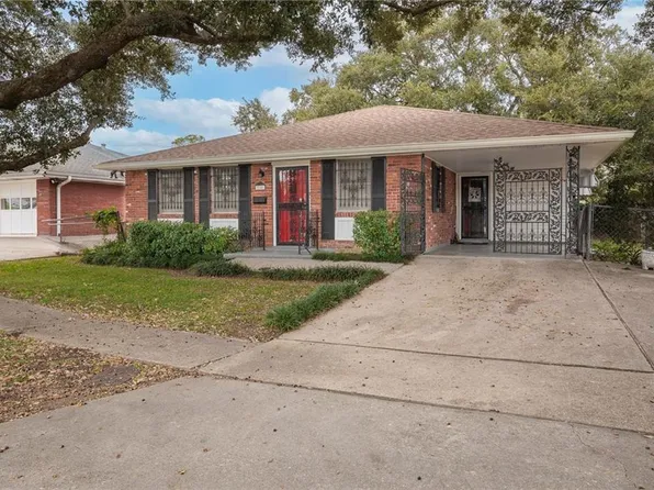 2141 Esplanade Pl, Terrytown, LA 70056