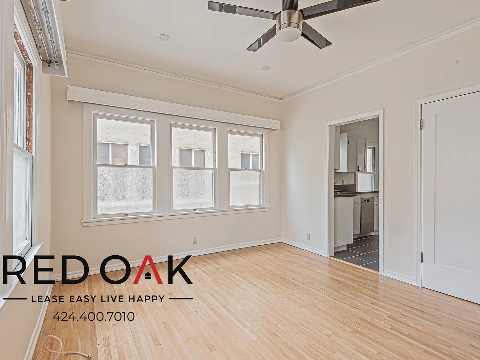 ~1 Month Free ~ Stylish Studio With Elegant Floors, Natural Light, And On-Site Laundry ~ In Covet... — Photo 2