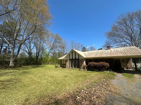 2nd image of 1317 Wade Patrick Rd