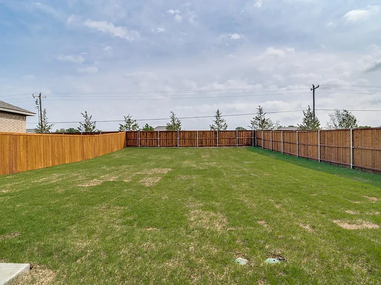 1876 Lockhart Dr — Photo 23