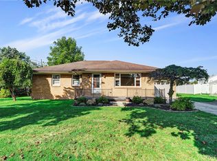 28 Ridgeway St, Depew, NY 14043