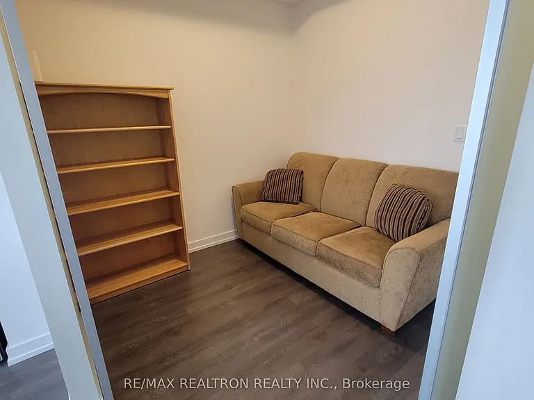 203 College St #2807 — Photo 12