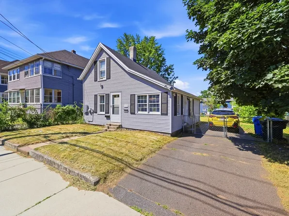 30 Mazarin St, Springfield, MA 01151