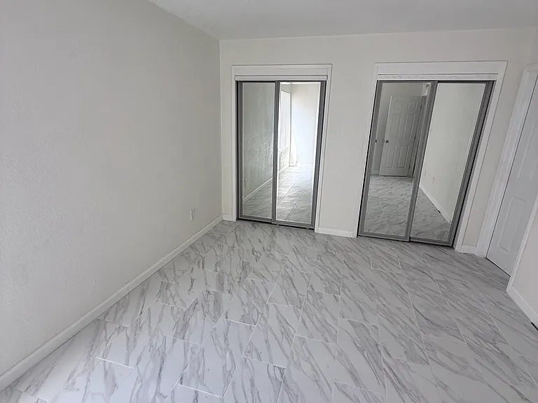 4501 De Ette Ave — Photo 4