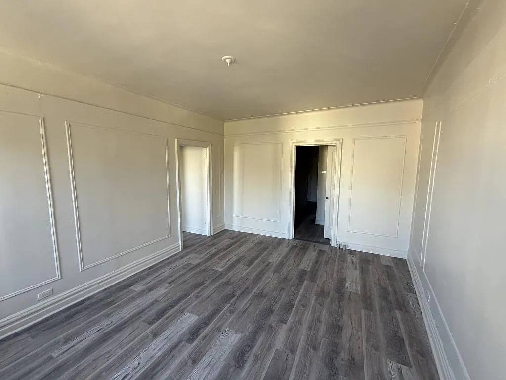 36 Bruce Ave — Photo 2