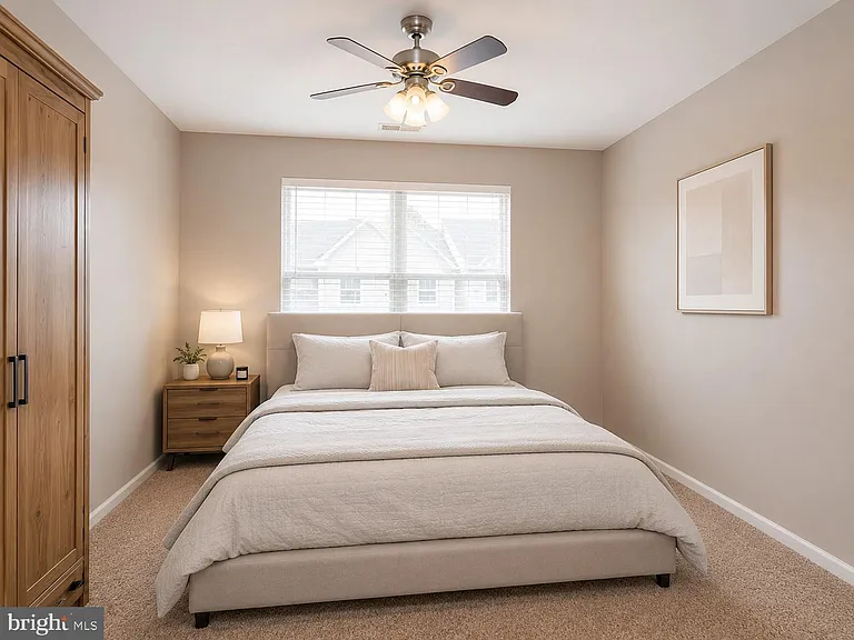 704 Dahlia Cir — Photo 13