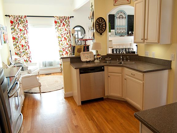 5th image of 4609 Kinnakeet Way