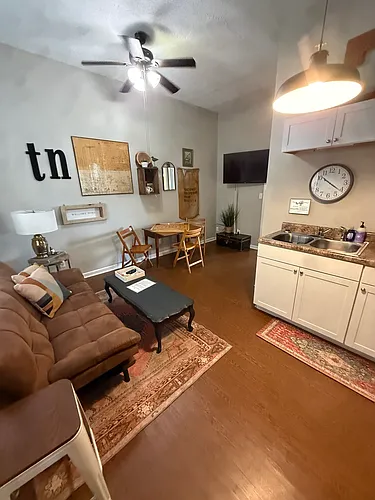 1301 S Lee Hwy #1297 Photo 1