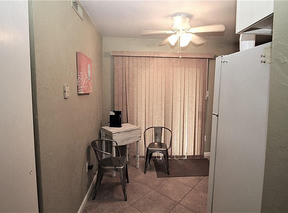 4th image of 120 Suppiger Ln APT 106