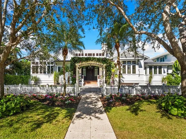 163 10th AVE S, NAPLES, FL 34102