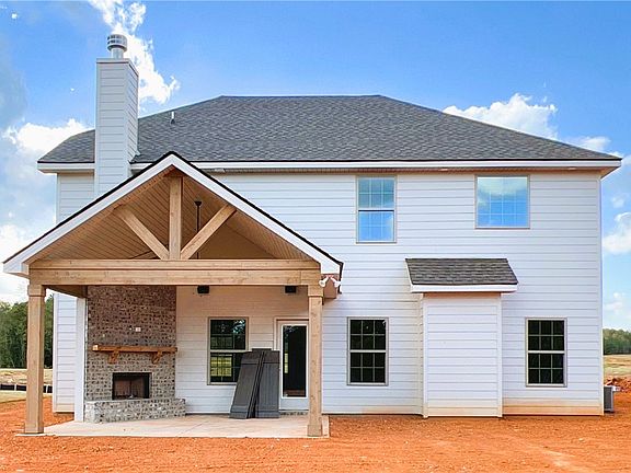 4th image of this home