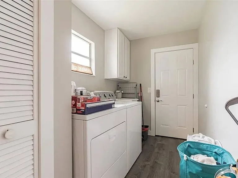 Dunstable Cir — Photo 4