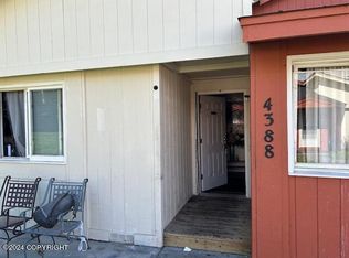 4388 Reka Dr, Anchorage, AK 99508