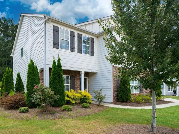 1201 Archers Cove Ln, Springville, AL 35146