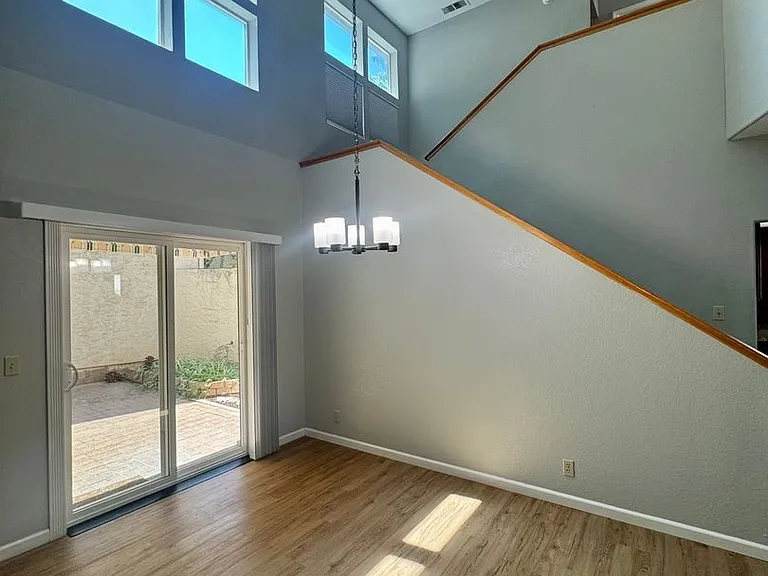 346 Mission Serra Ter — Photo 6