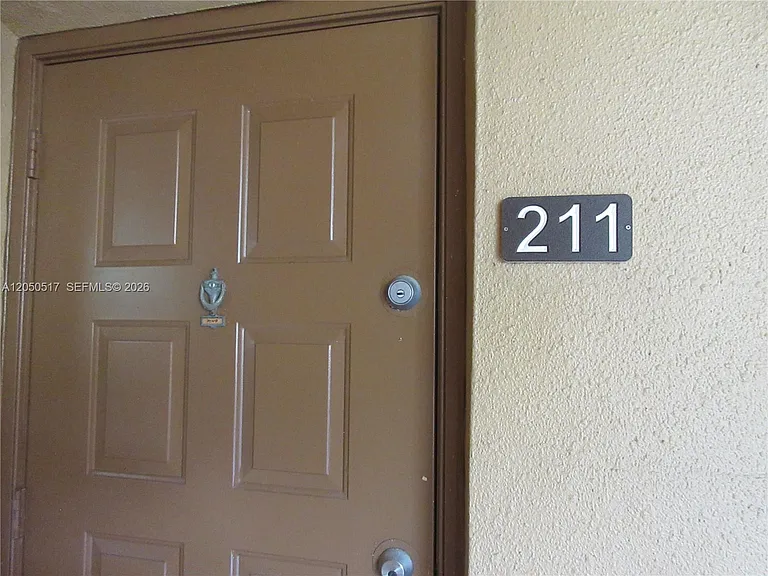 15545 Miami Lakeway N #211 — Photo 26