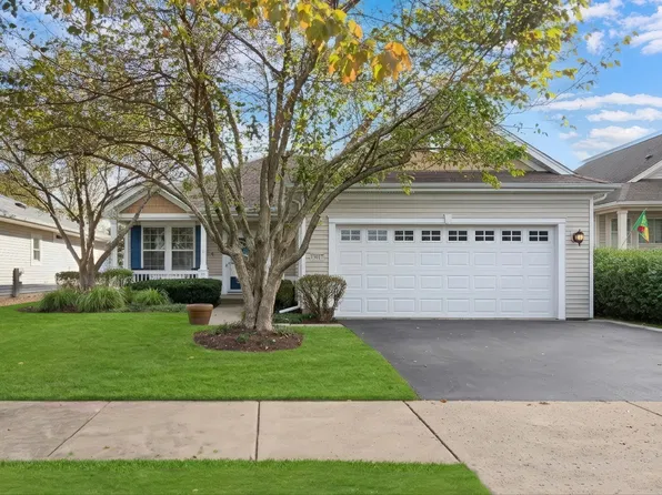 13017 Summerview Dr, Huntley, IL 60142