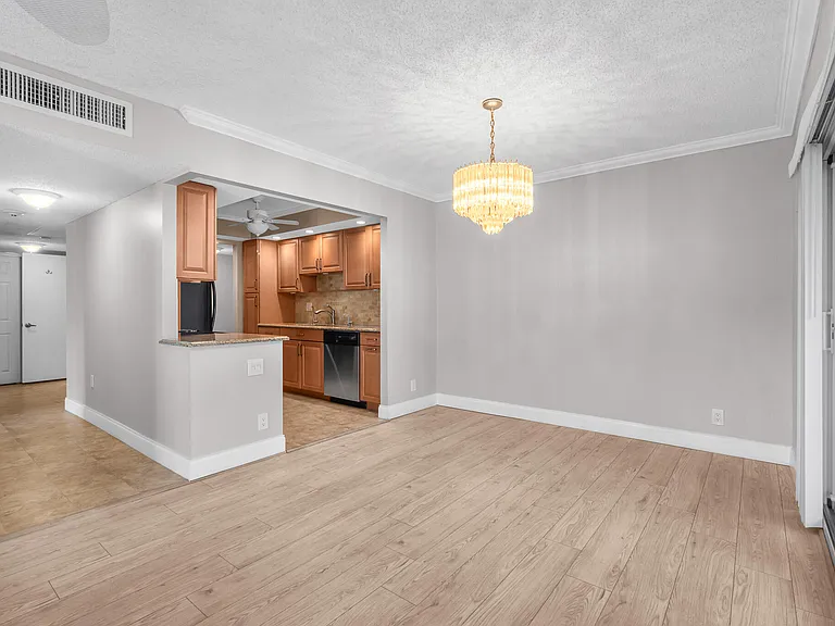 950 Ponce De Leon Rd #3120 — Photo 10