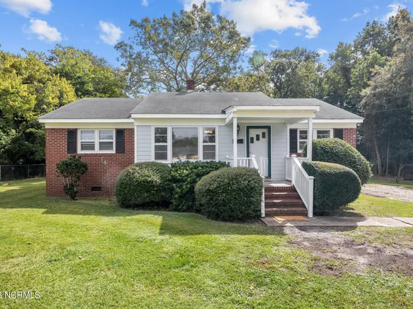 121 Nunn Street, Havelock, NC 28532