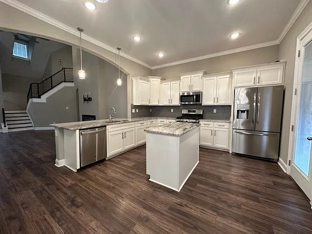 7414 Appling Rain Dr — Photo 3