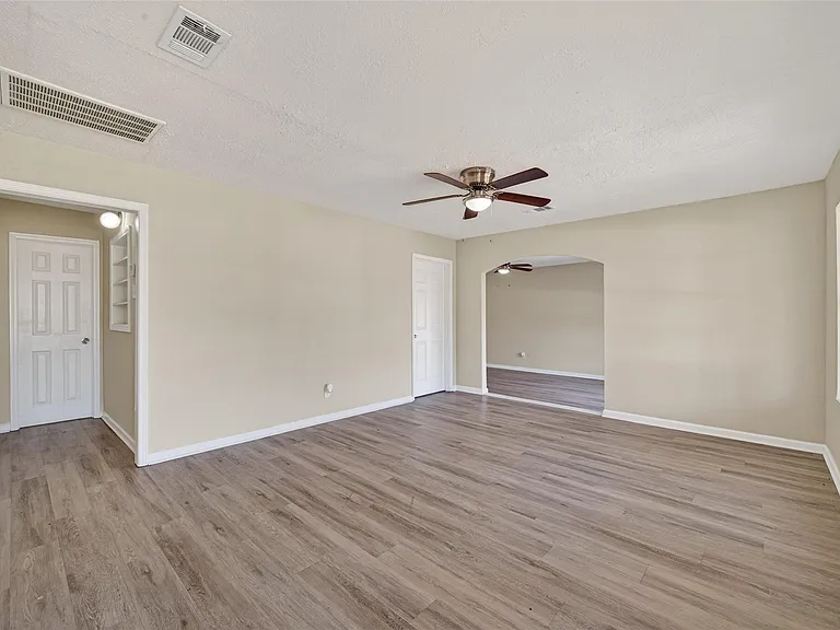 4626 Dewberry St — Photo 10
